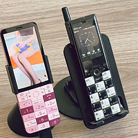 日本高颜值手机，长得像遥控器，可玩性？