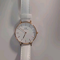 丹尼尔惠灵顿（DanielWellington）DW女表金边白色皮质表带28mm白盘欧美简约风生日礼物DW00100249