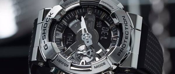 卡西欧G-SHOCK小钢炮：坚韧与时尚的融合