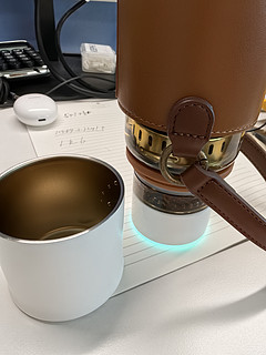 用华为泡茶杯，办公室也有茶艺时光