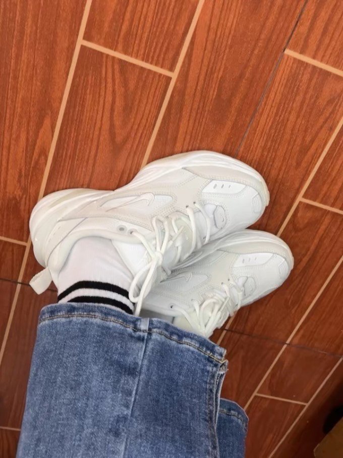 耐克休闲运动鞋
