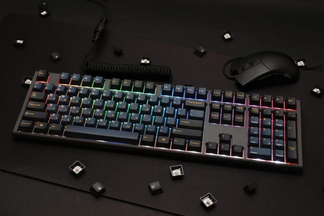 吉利鸭 Ducky 发布 One 3 Pro 纳斯卡线和 Zero 6108 三模无线机械键盘