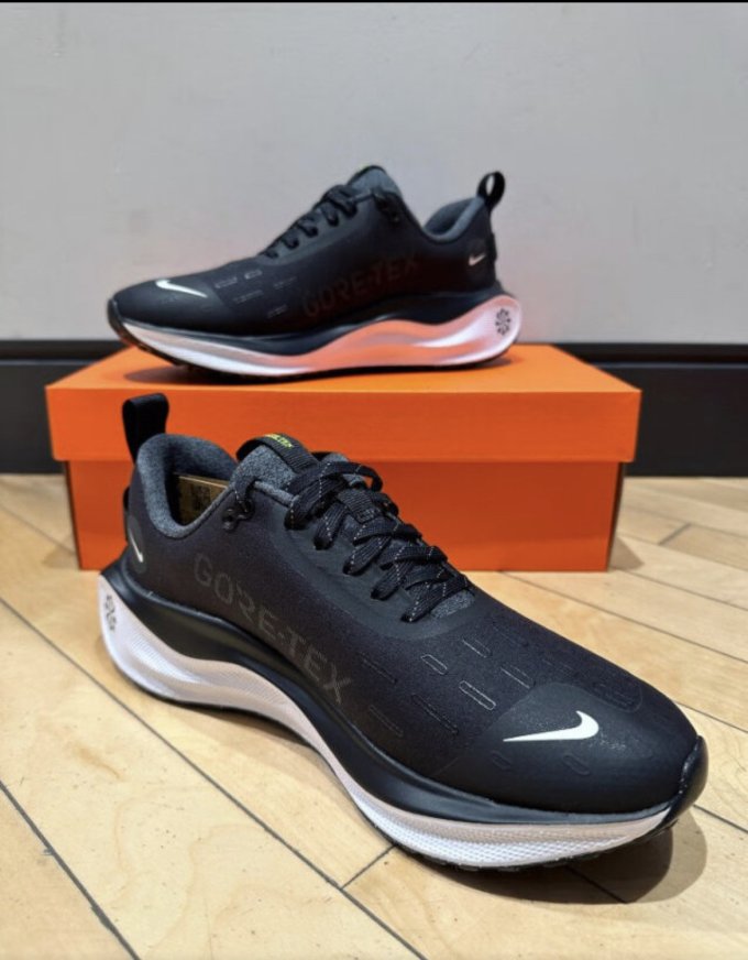 耐克跑鞋怎么样 耐克gore-tex男子防水公路跑步鞋_什么值得买