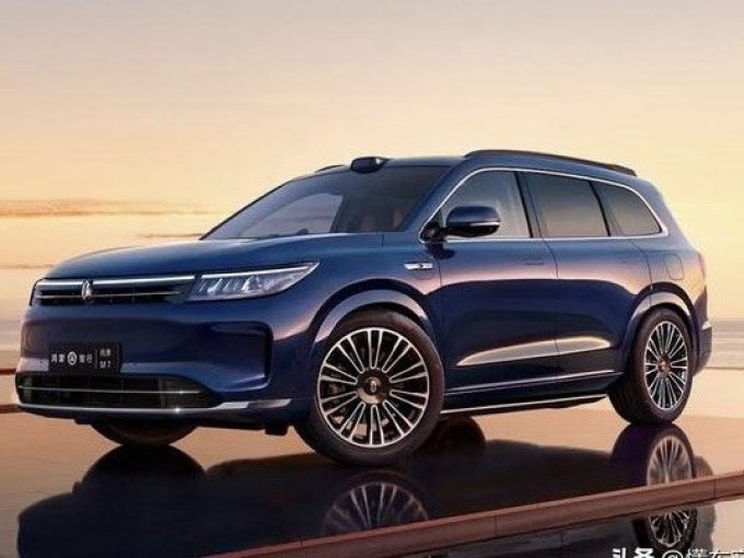 问界中大型SUV
