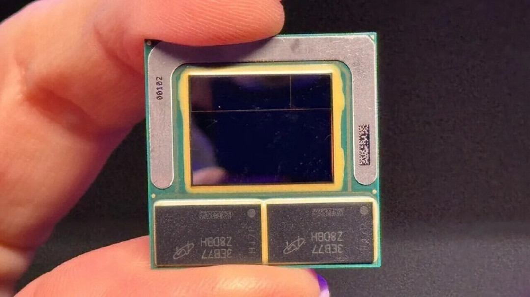 网传丨英特尔下一代酷睿 Ultra 5-238V 配置规格现身,8核心、集成32GB内存、全新 Xe2 LPG 核显、第四代NPU