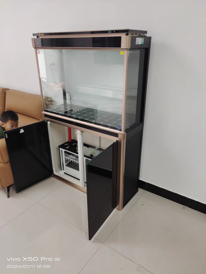 森森智能底滤客厅鱼缸