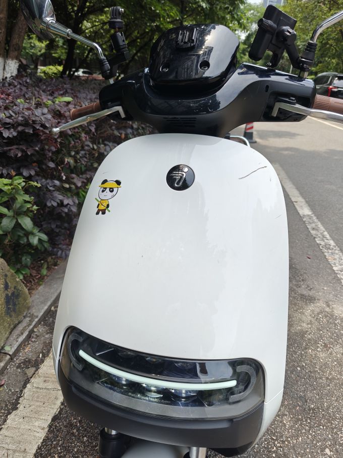 九号电动车整车