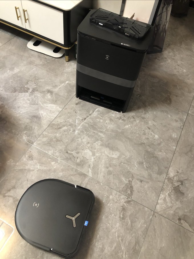 科沃斯扫地机器人