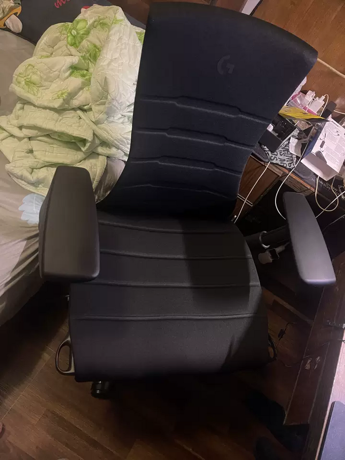 赫曼米勒电脑椅