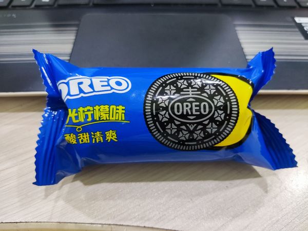 奥利奥柠檬味夹心饼干