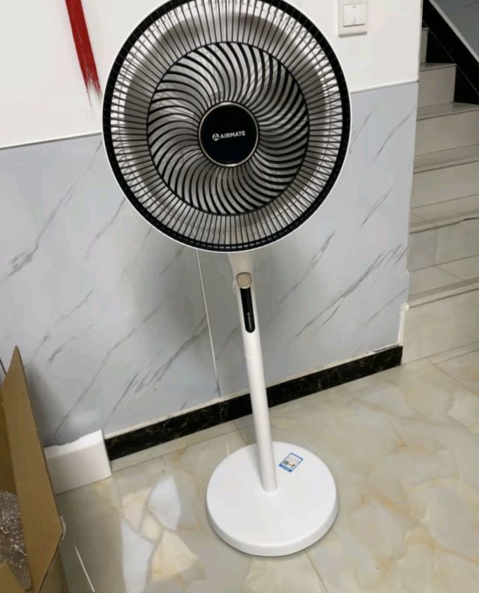 艾美特电风扇