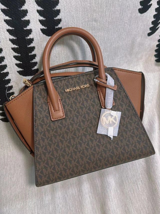 520礼物～MK家-新款老花饺子包包、