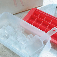 【冰爽夏日，从一颗晶莹开始 —— 硅胶制冰格，冻结时间的魔法盒子】