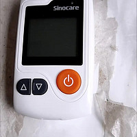 ￼￼三诺血糖仪GA-3 家用免调码语音播报 医用级糖尿病指尖血糖检测仪（仪器+200支血糖试纸+200支采￼￼