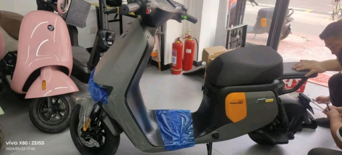 九号电动车整车