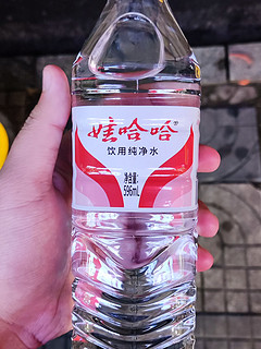 娃哈哈 纯净水 596ml