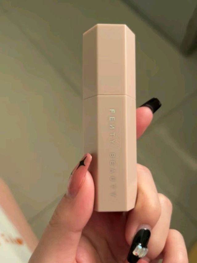 哇！"欧舒丹乳木果护手霜"的神奇效果！