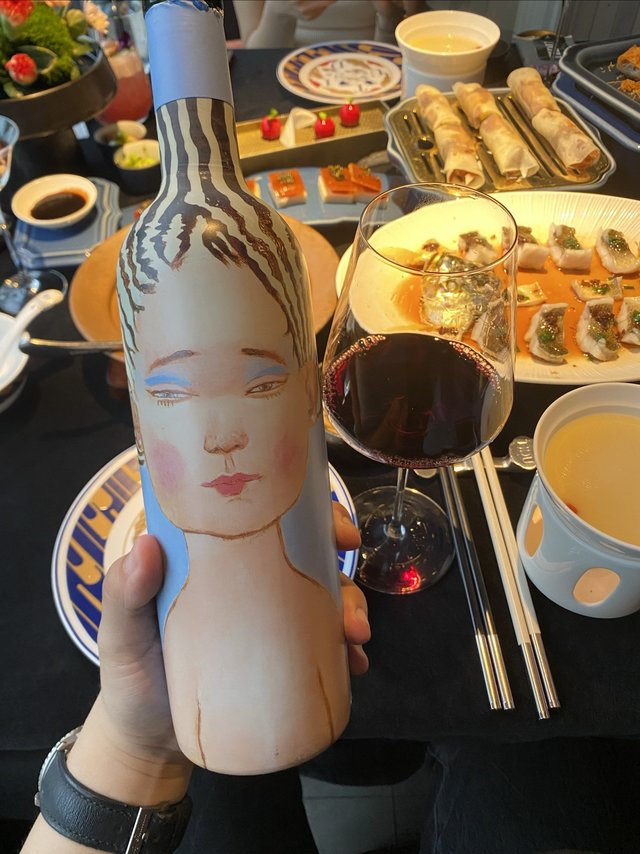 389的VIK佳人，你敢跌我就敢买！你再跌我就再买！