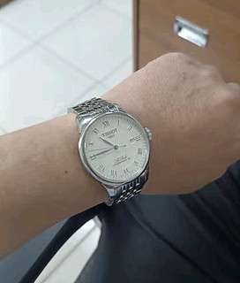 天梭（TISSOT）官旗  瑞士手表力洛克系列时尚自动机械男表送男友礼物 银盘钢带  T006.407.11.033.00