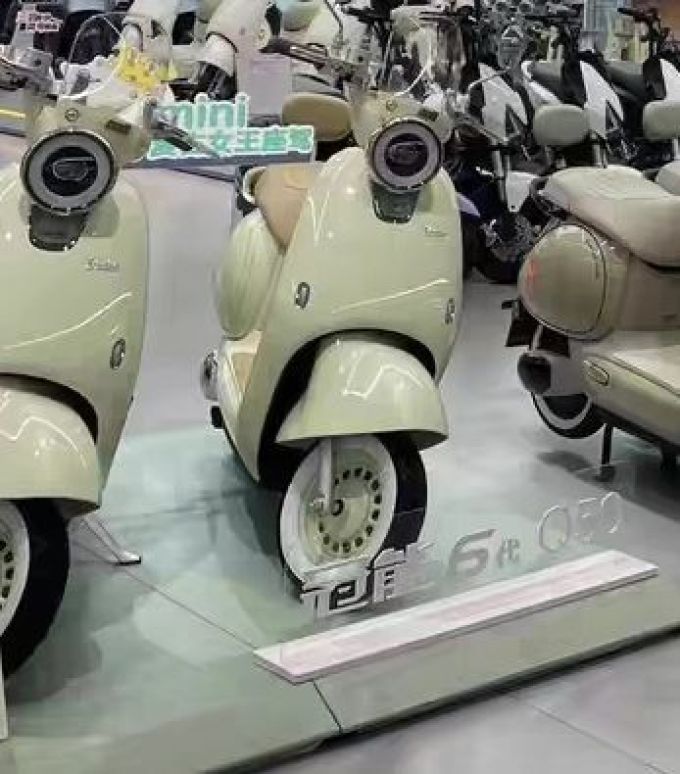 雅迪电动车