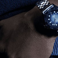 腕表首饰 篇二十二：欧米茄海马系列300米潜水表——深海中的时尚与精准之选🕰️