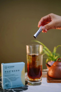 挑战传统普洱茶