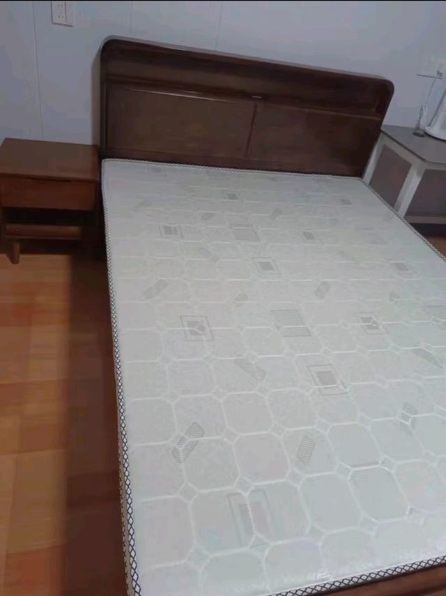 爱淘家【包安装】广东佛山实木床简约双人储物床中小户型家用床1.5x2米 单床 1.5*2米框架床【不带抽屉】