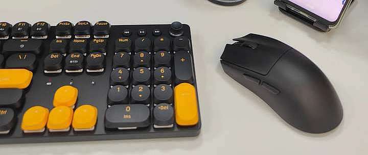百元不到，这款游戏鼠标为何能赢得玩家心？