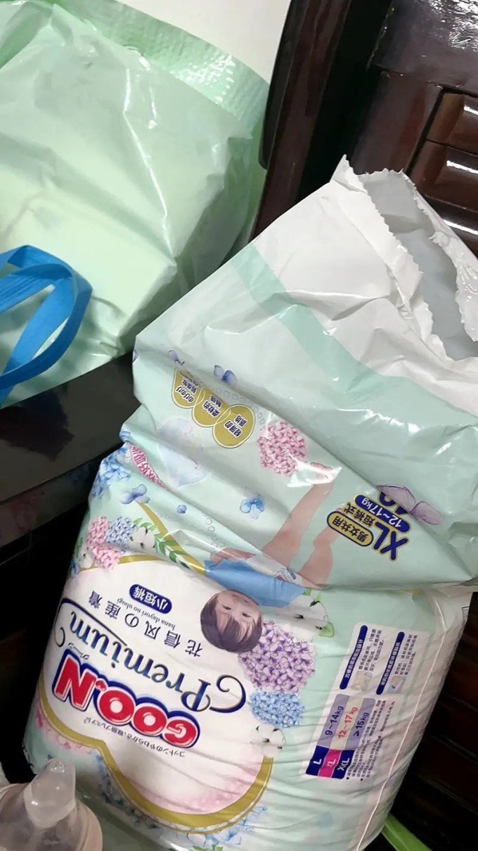 大王goon花信风纸尿裤s84片48kg尿不湿新生儿超薄透气