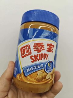四季宝颗粒花生酱，看得见的花生颗粒，纵享丰富口感！