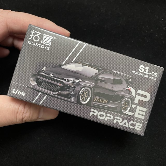 PopRace Pandem GR Yaris 电镀黑