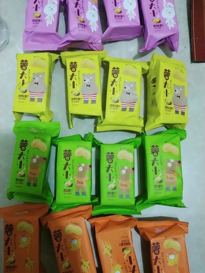 阿婆家的膨化食品