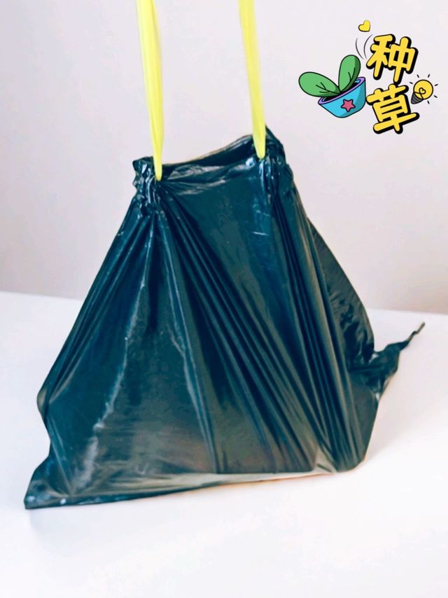 告别脏手，抽绳垃圾袋