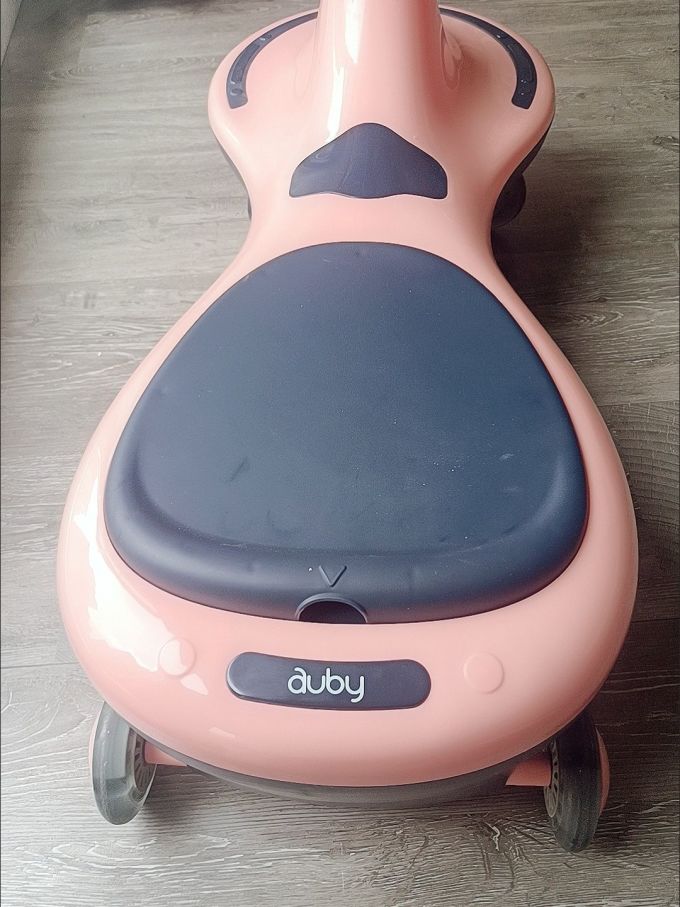 澳贝扭扭车