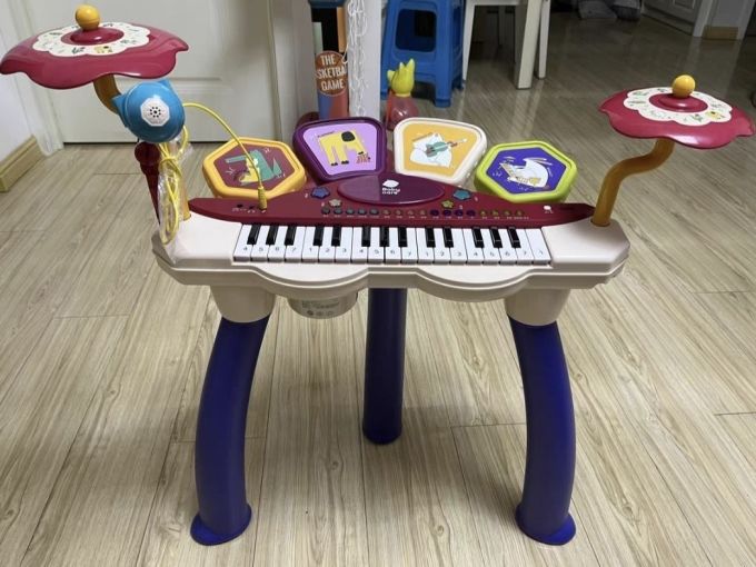 电子琴