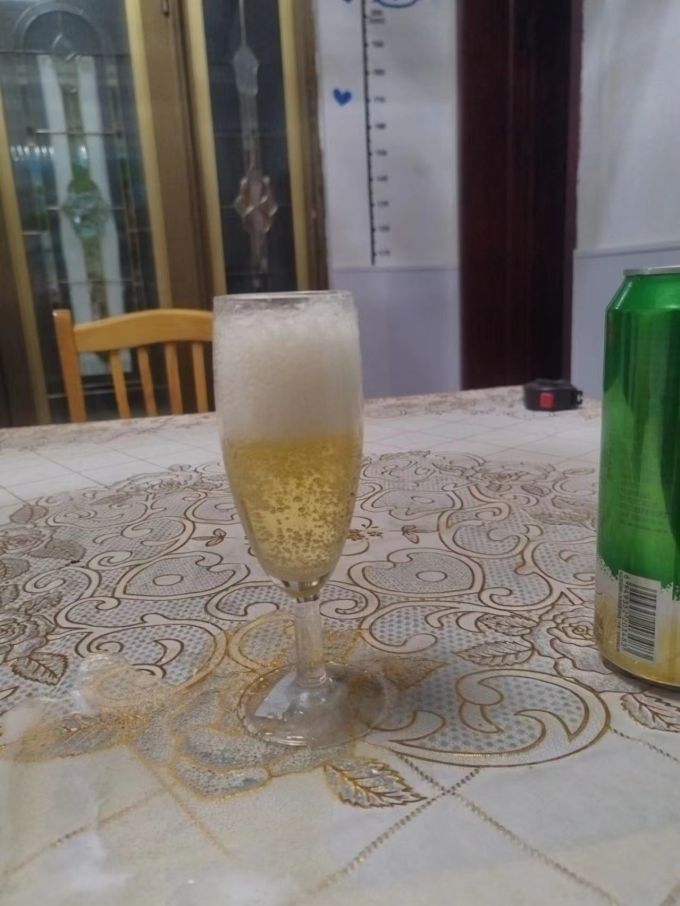 啤酒