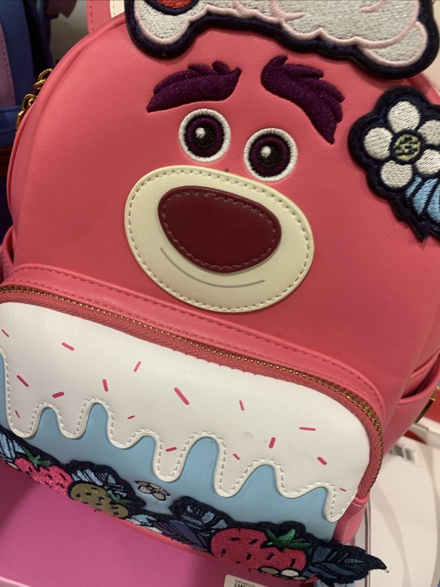 可可爱爱的小背包