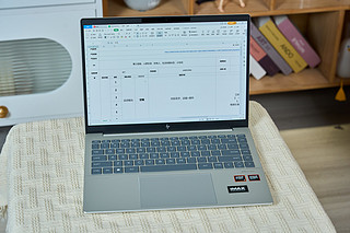 惠普星Book Pro 14 真的有点夸累了