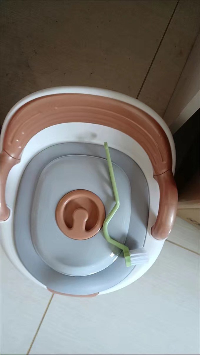 婴儿坐便器