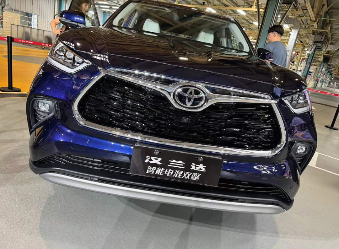 丰田新款汉兰达上市,售24.98-32.58万元_中型suv_什么值得买