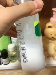 是一款备受好评的护肤产品，其独特的配方和功效深受消费者喜爱。