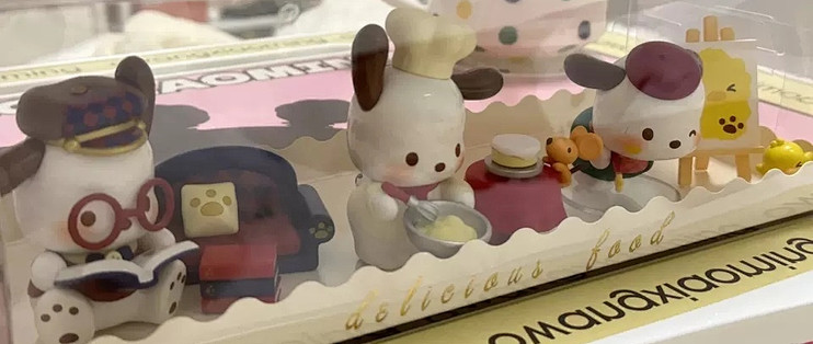 TOPTOY三丽鸥帕恰狗列车手办——萌趣与复古的完美碰撞