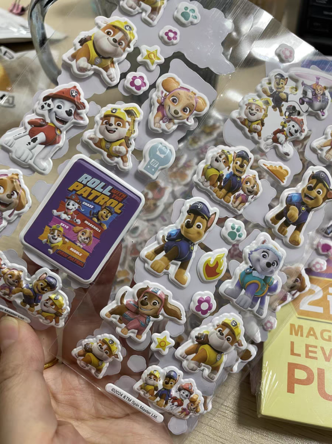 大眼小娃过家家