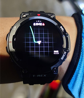 军工级户外表，Amazfit T-Rex2