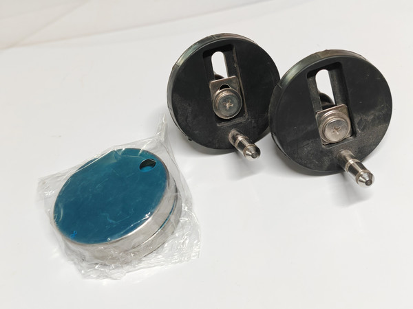 马桶盖连接件自己更换起来也非常的方便