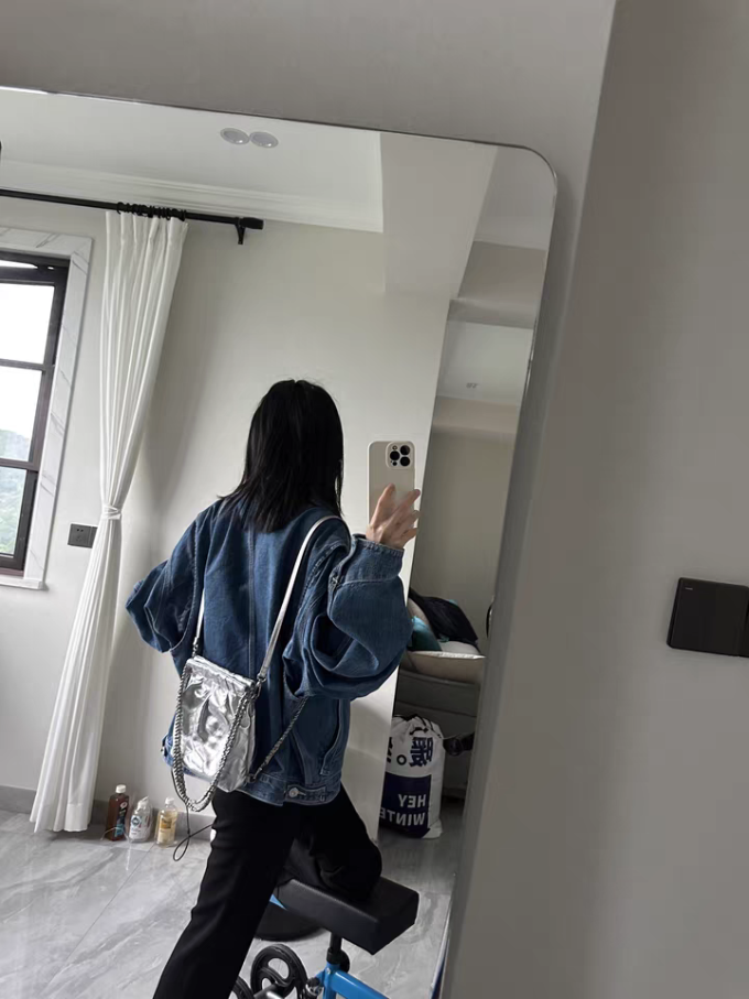 女士双肩包