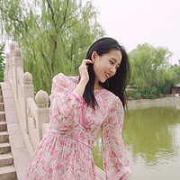 用花裙子迎接六月的北京