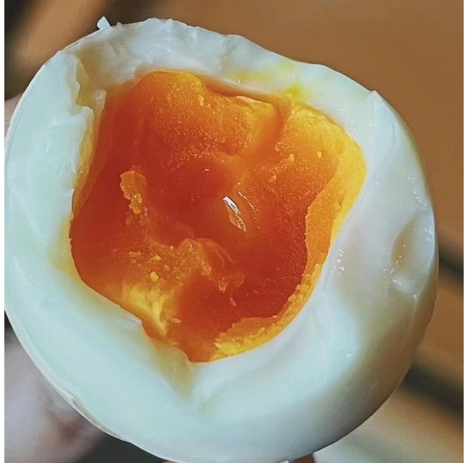 黄天鹅蛋类