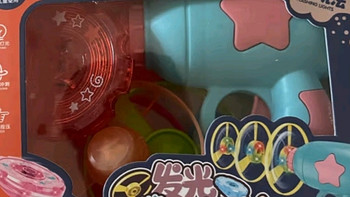 竹蜻蜓玩具：连接父母与孩子的户外欢乐时光