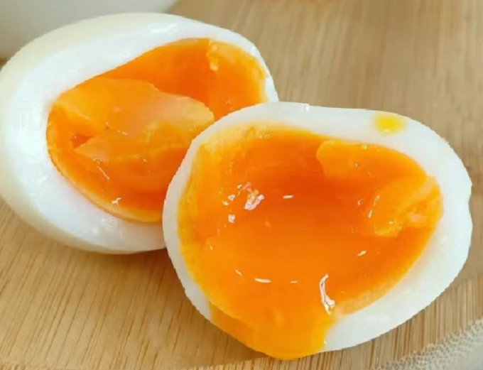 黄天鹅蛋类